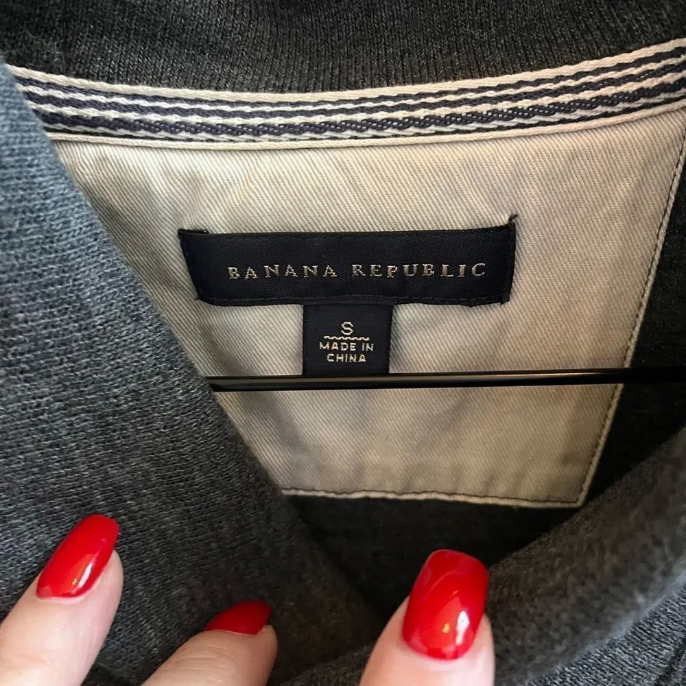 Banana Republic Gray Shaw Collar Sweater sz S NWOT